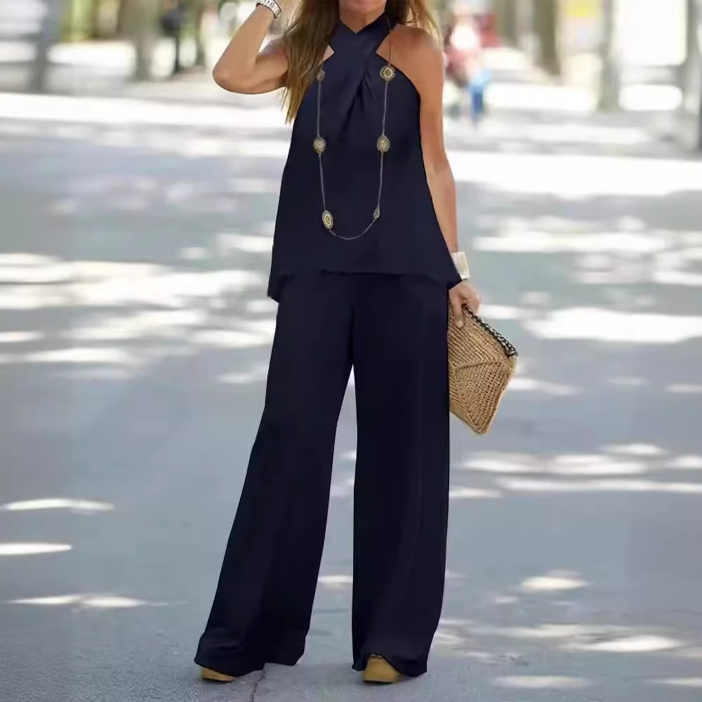 Women's Casual Halterneck Solid Color Sleeveless Top Wide-leg Pants Two-piece Set - Image 3